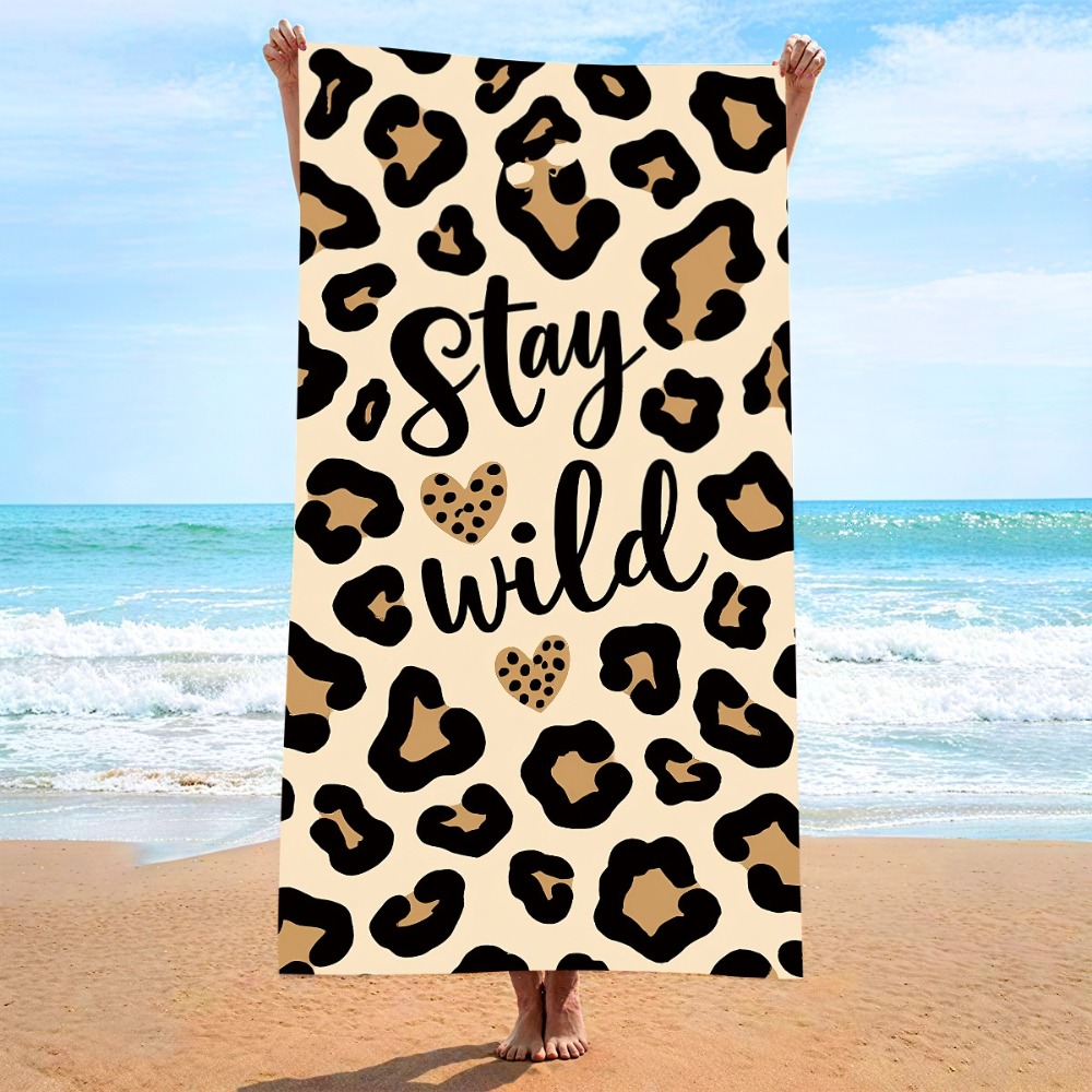 Camp Towel Microfiber - Ręcznik plażowy z nadrukiem w panterkę,