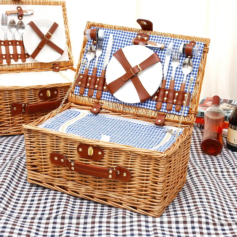 Kosz piknikowy na rodzinny wyp – Outdoor Camping Box recenzja i cena